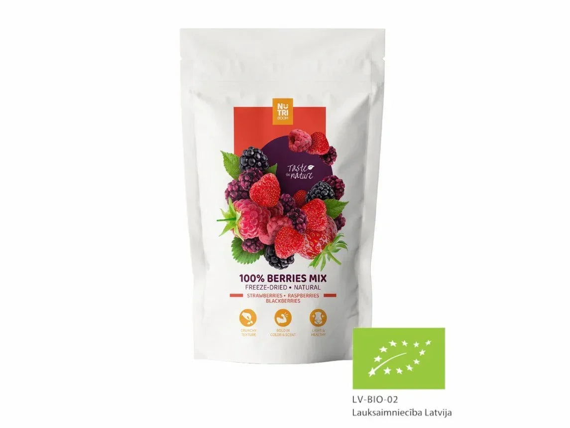 Organic freeze-dried berries mix with strawberries, raspberries, blackberries in eco-friendly pouch