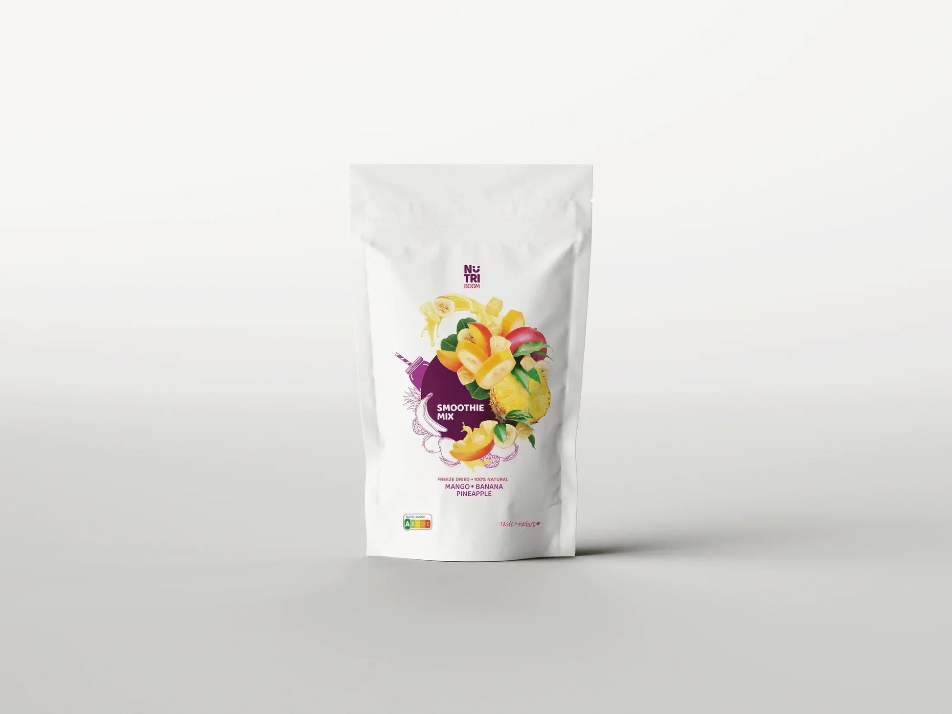Freeze-dried smoothie mix with banana, mango, pineapple, and berries in white pouch