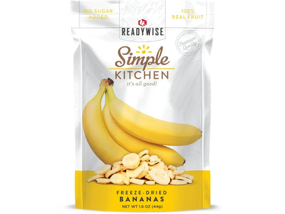 Freeze-dried bananas snack pouch with banana slices and whole bananas, no sugar added